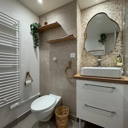 3 Diamants Compose De 2 A Lary Apartment